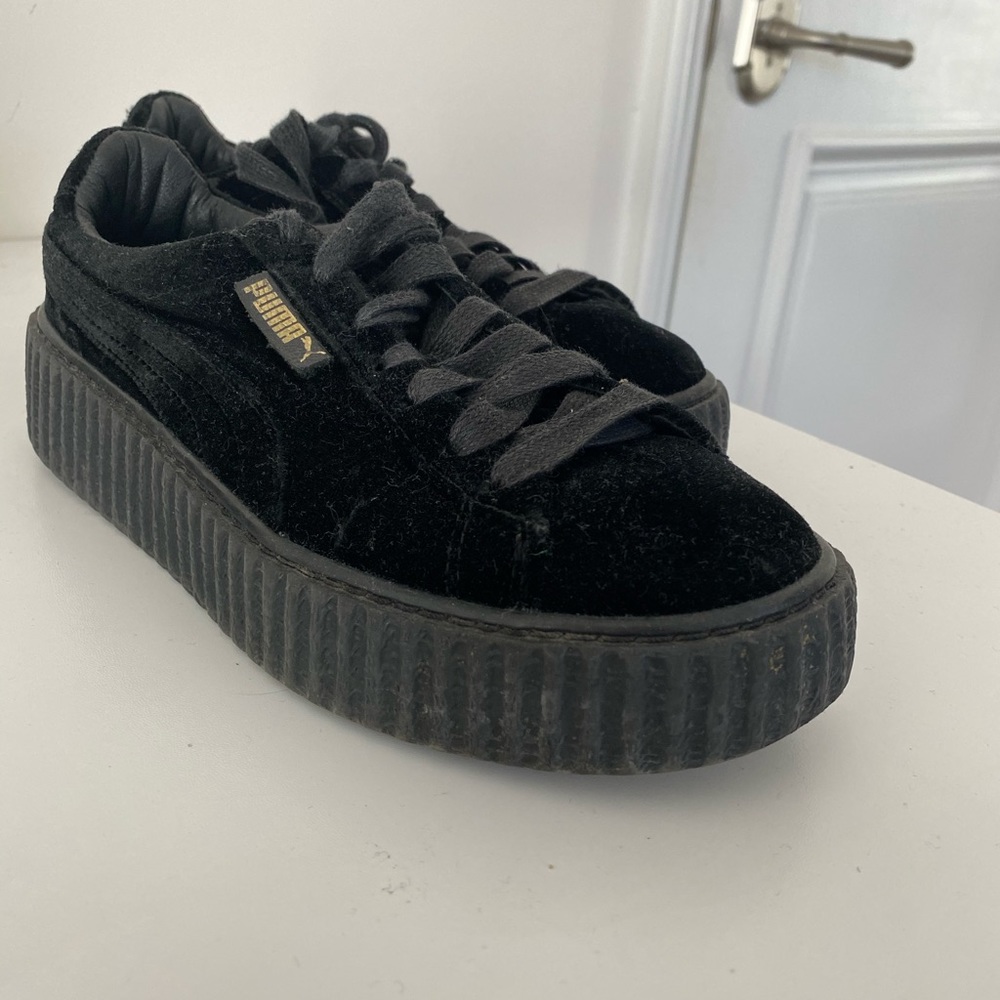 Black fenty puma creepers